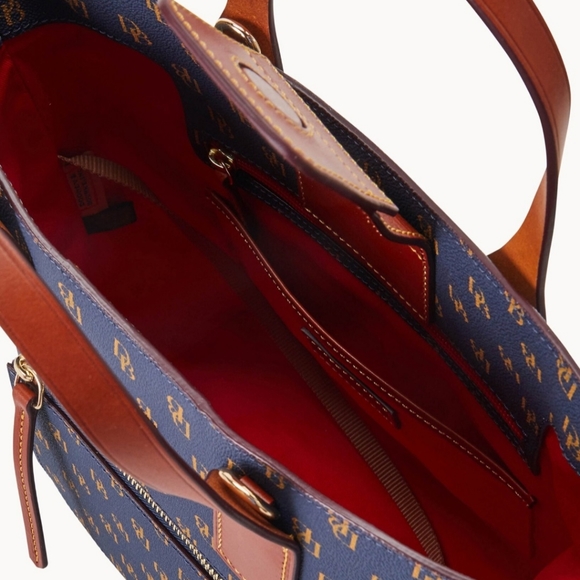 NWT Dooney & Bourke Gretta Brinley - Picture 4 of 9